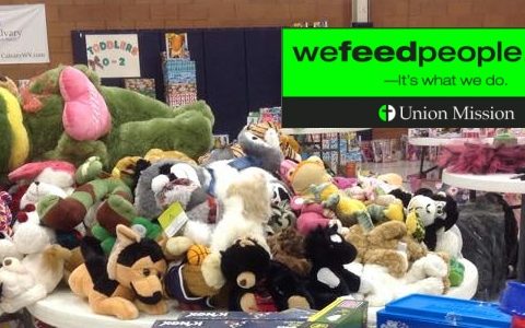 Volunteer for the Union Mission Toy Shop